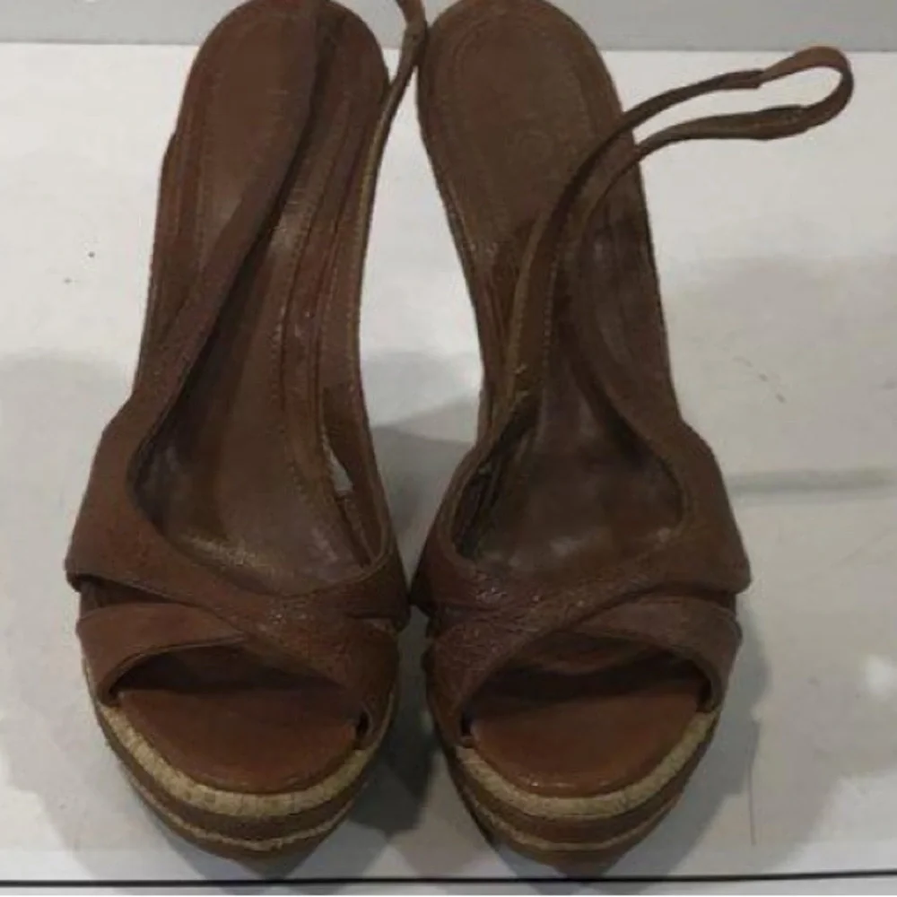 Alexander McQueen very good